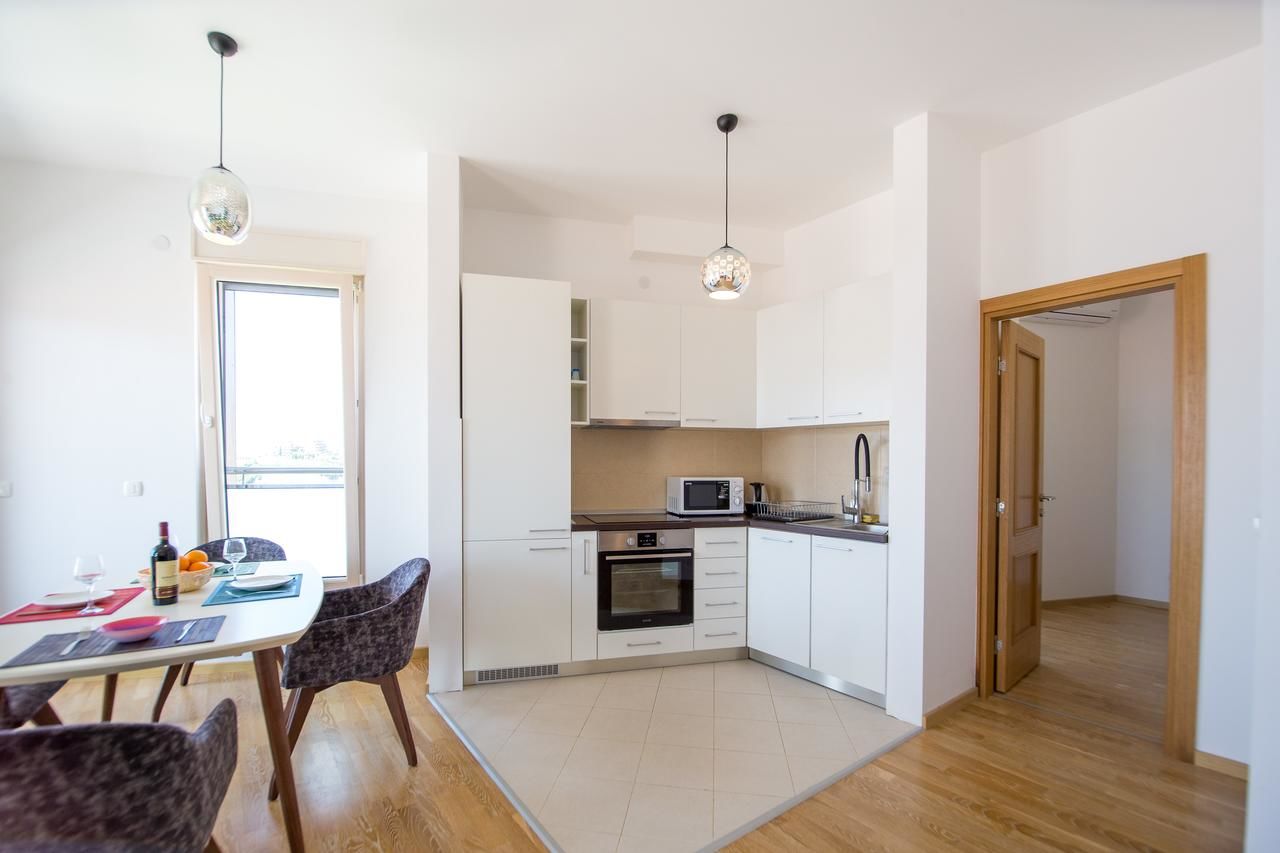 Апартаменты Loft Becici Бечичи-13