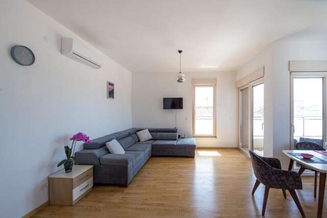 Апартаменты Loft Becici Бечичи-19